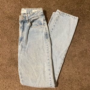 Long high waisted straight jeans in light blue